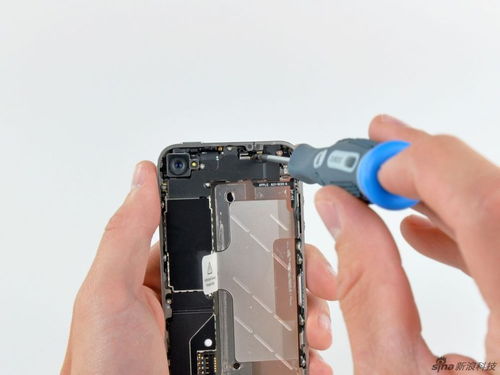 苹果iPhone 4拆机高清图集